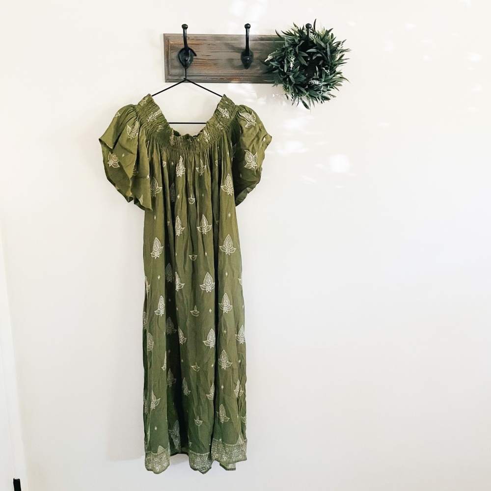 Faithfull the Brand Olive Green Midi Dress with White Motif
